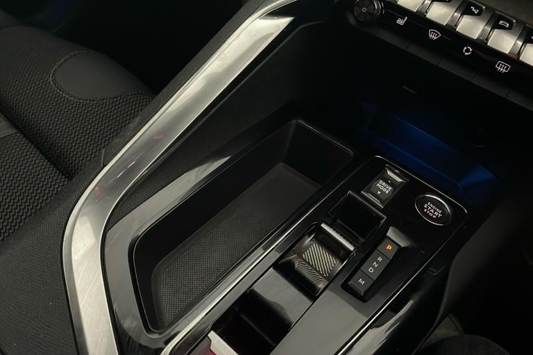  Peugeot 3008 SUV 1.2 Puretech Gt Suv 5dr Petrol Eat Euro 6 s/s 130 Ps Petrol