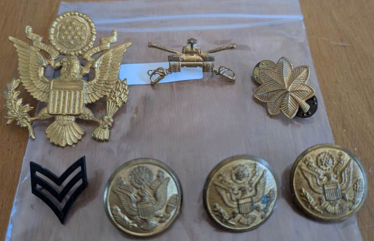 Job Lot Collection Vintage WW2 USAF Badges & Buttons + US Army Army Tank Badge