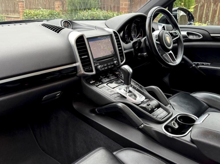 PORSCHE CAYENNE 4.2 TD V8 S 2016