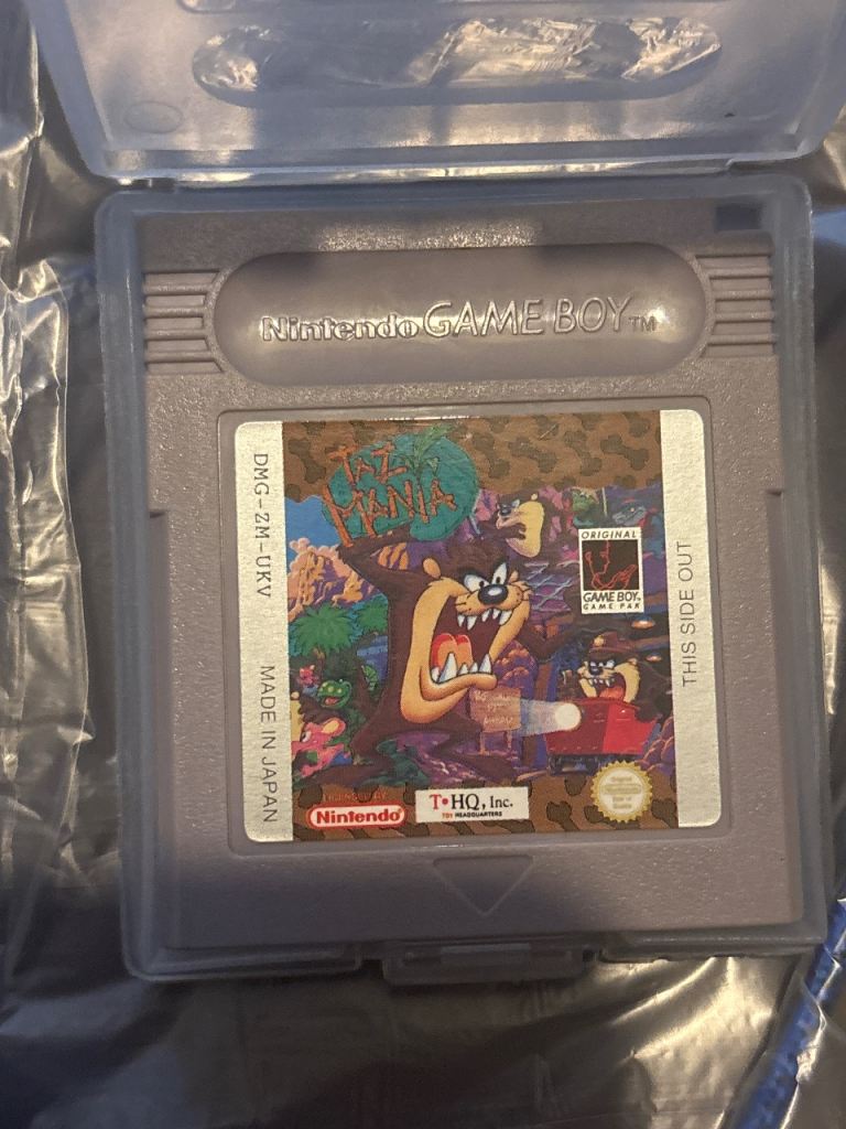 Taz-Mania Game Boy Cartridge - Good Condition