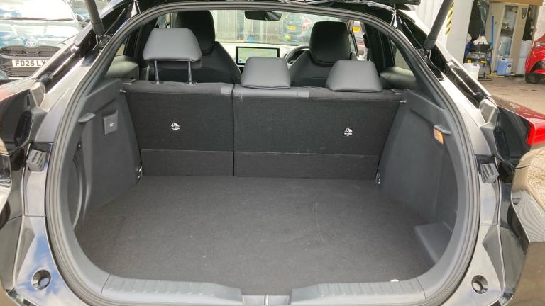 2024 Toyota C-HR 2.0 PHEV GR Sport 5dr CVT Hatchback Hatchback Hybrid Automatic