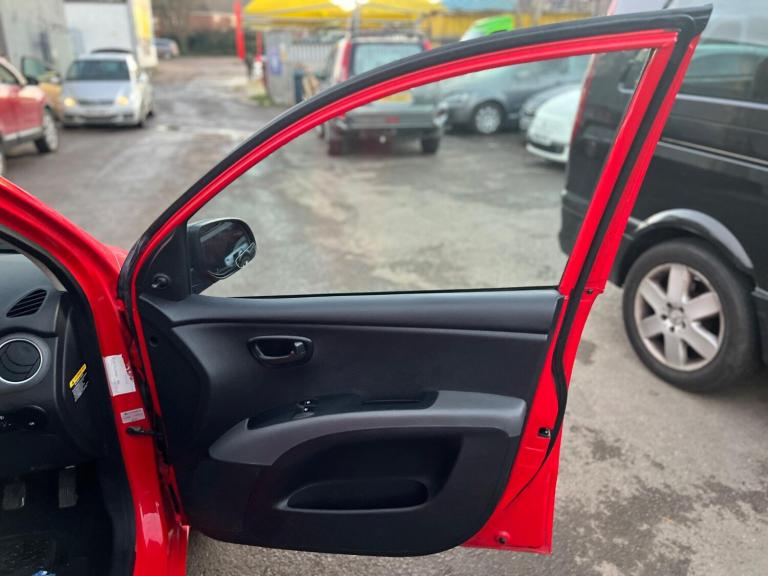 2011 Hyundai i10 1.2 Classic Euro 5 5dr HATCHBACK Petrol Manual