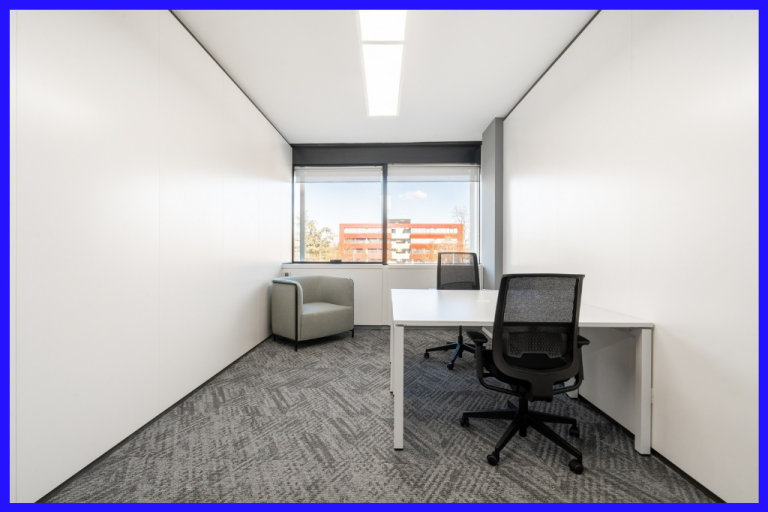 Teddington - TW11 0HE, Access to professional office space for 2 people in Regus The Cause Way