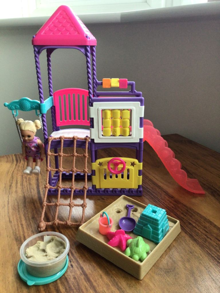 Barbie Babysitters climb and explore set