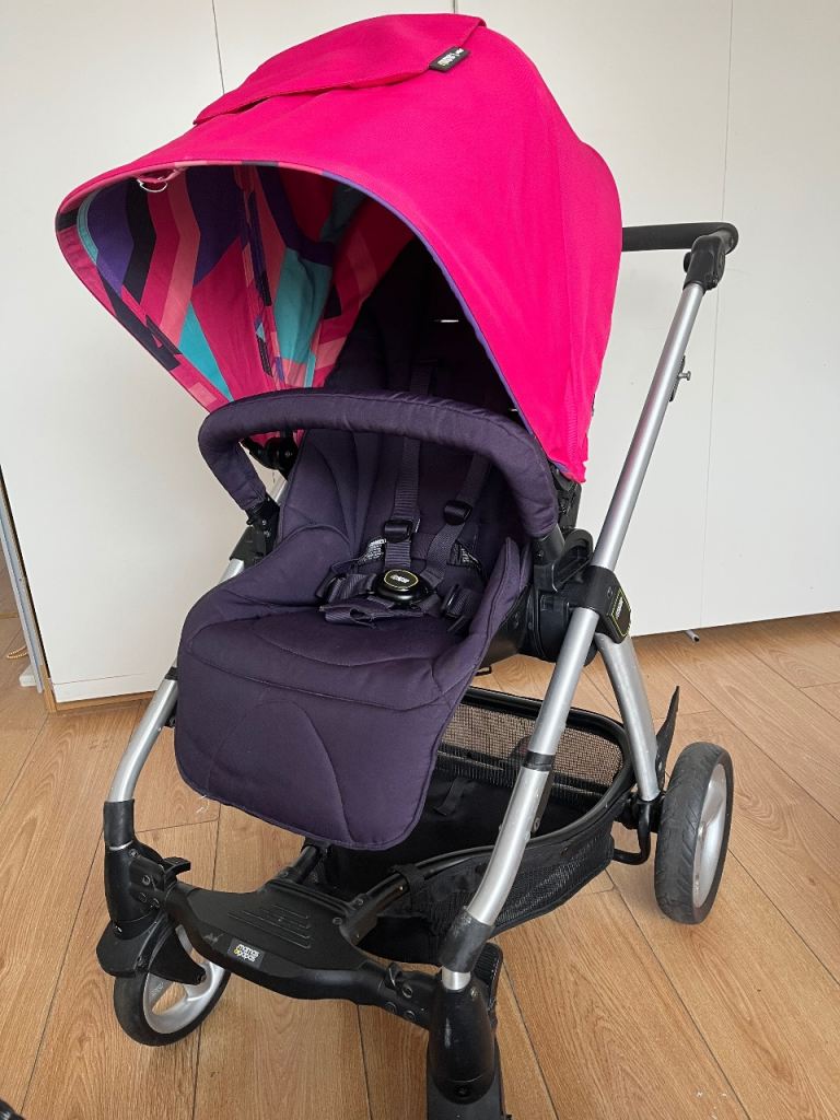 Mamas & Papas Sola2 stroller + car seat + rain cover