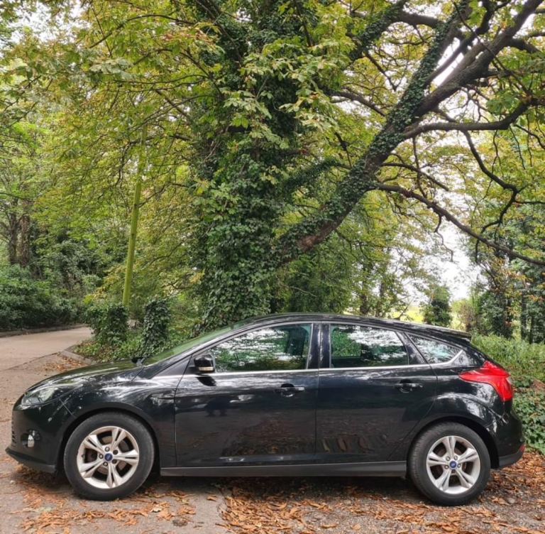 Ford, FOCUS, Hatchback, 2012, Semi-Auto, 1596 (cc), 5 doors