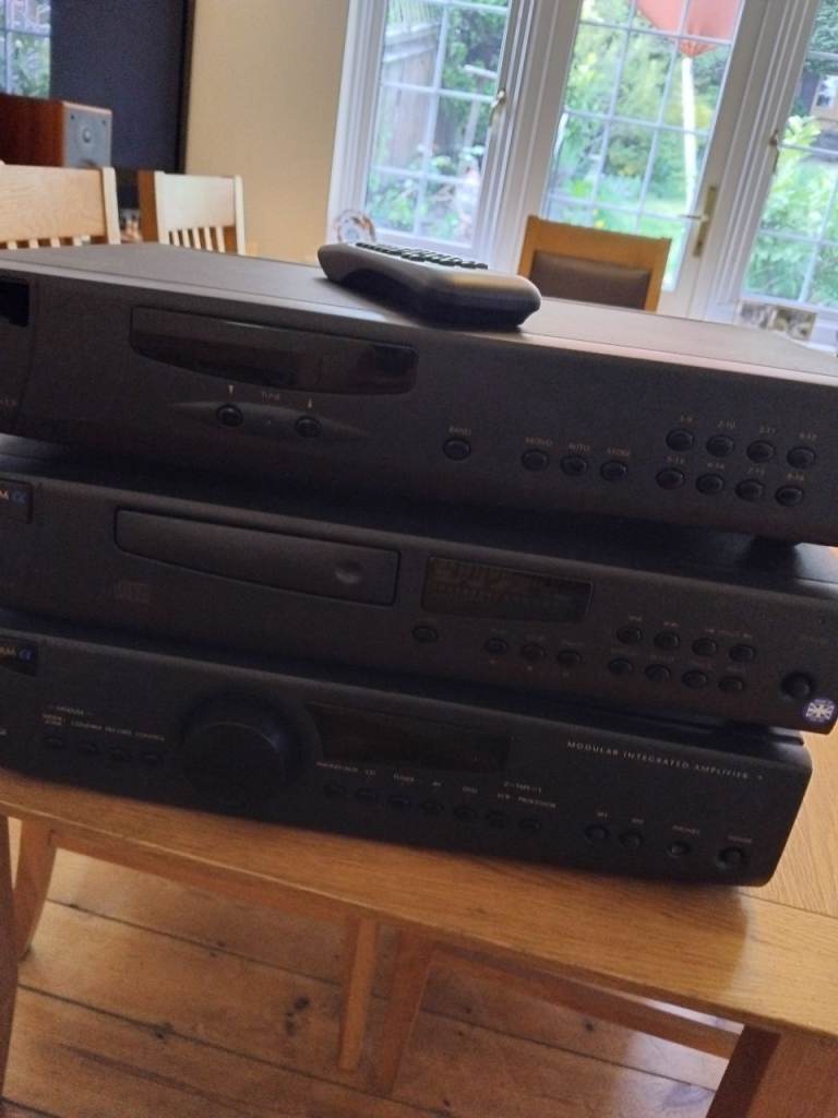 Arcam alpha 10 amplifier, 7 cd player and 7 tuner