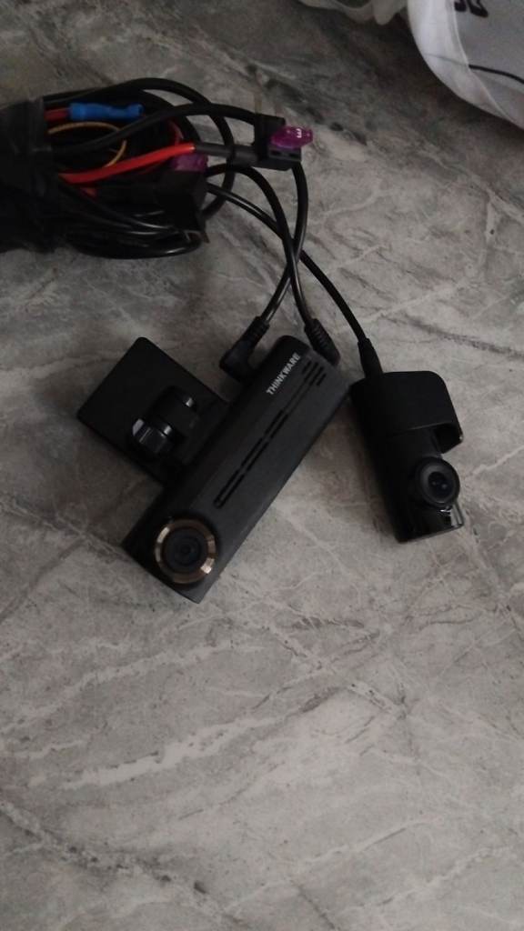 Dash camera 