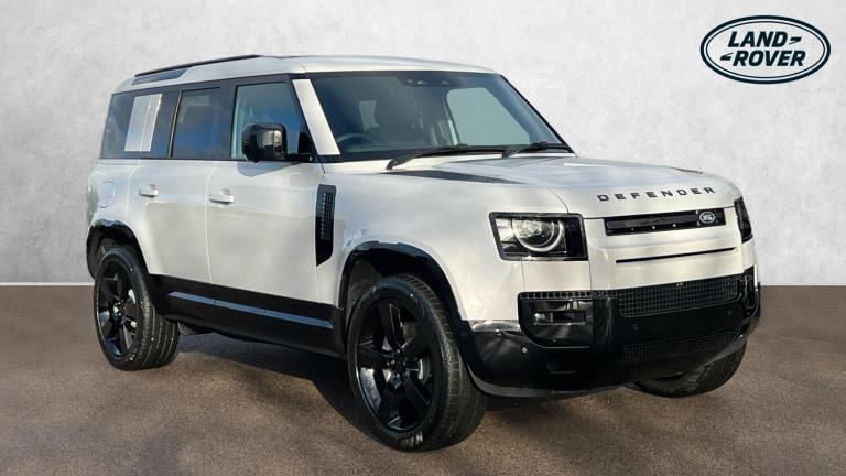2026 Land Rover Defender 2.0 P300e X-Dynamic HSE 110 SAVING 5 000 GBP WHEN 