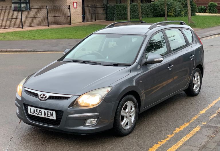 Hyundai, I30, Estate, 2010, Manual, 1582 (cc), 5 doors