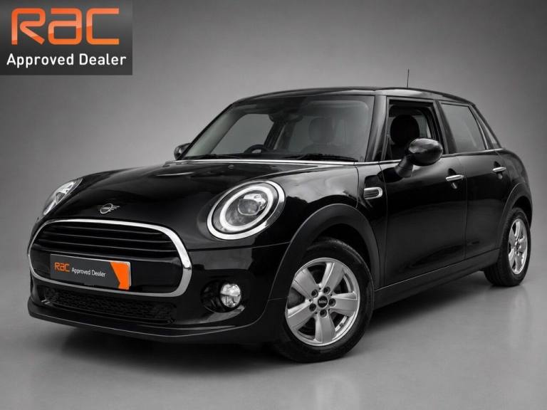 2018 MINI Hatch 1.5 Cooper Classic Hatchback 5dr Petrol Steptronic Euro 6 (s/s) (136 ps) Hatchbac...