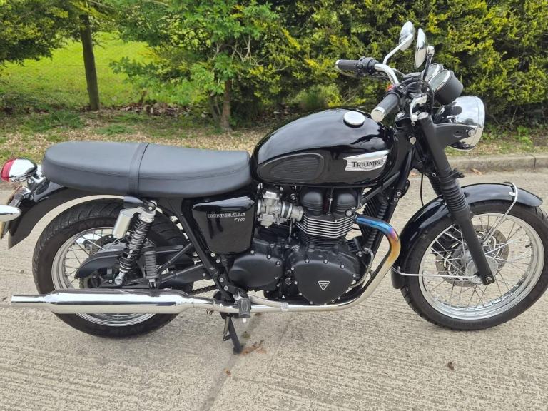 Triumph Bonneville T100 865 Roadster/retro Petrol Manual