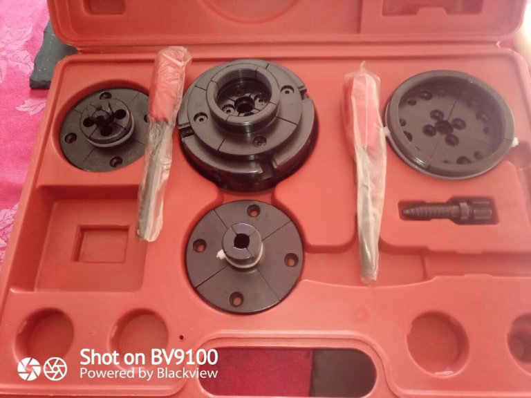 1inch 8TP1 and 3/4inch 16tpi Wood Self Centring Lathe Chuck 100mm 4-Jaw boxed set