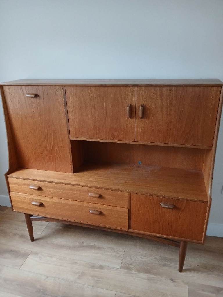 Vintage cabinet / sideboard - G Plan?