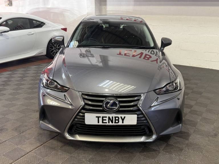 2018 Lexus IS 300h Executive Edition 4dr CVT Auto SALOON PETROL/ELECTRIC Automatic