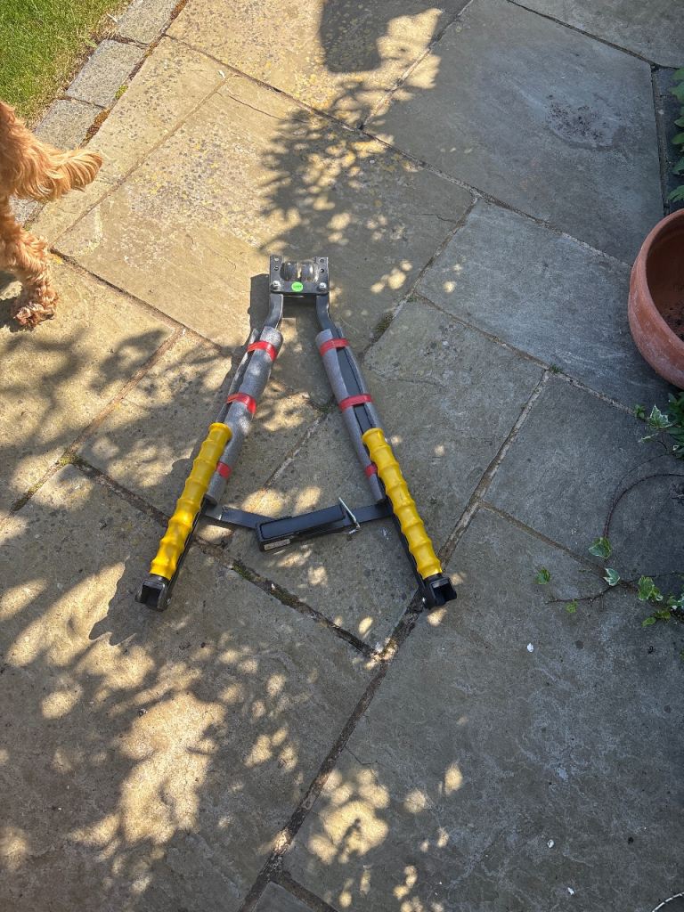 Easy to fit tow bar bike rack 