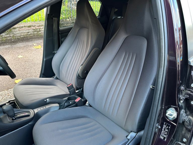 TOYOTA YARIS Hybrid 2020