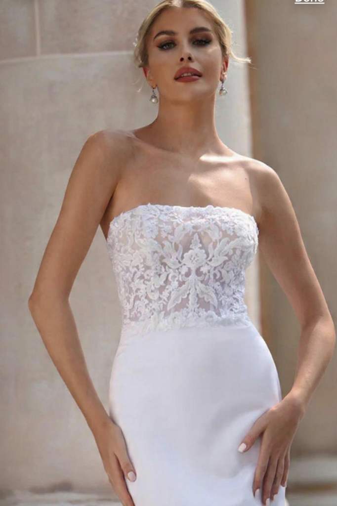 Wedding dress 