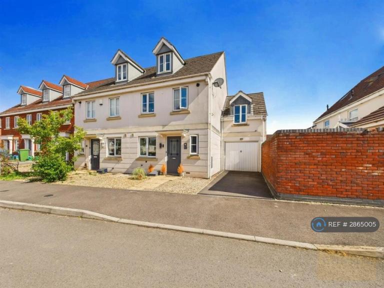 4 bedroom house in Rosebay Gardens, Cheltenham, GL51 (4 bed) (#2865005)