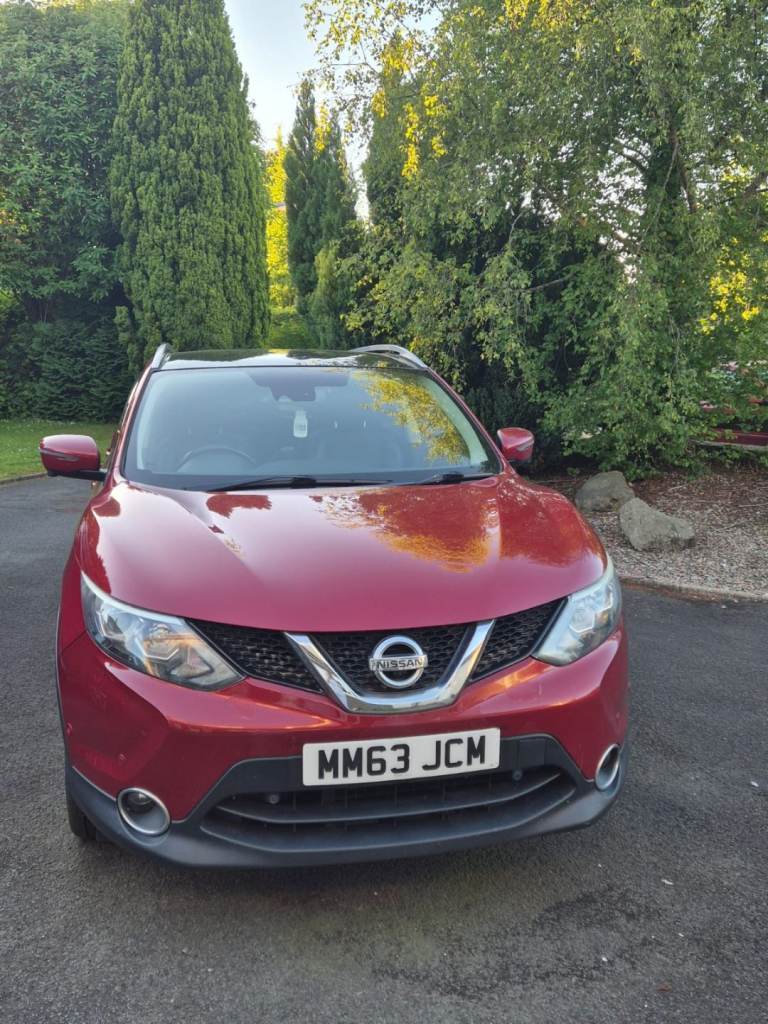 Nissan, QASHQAI, Hatchback, 2015, Manual, 1598 (cc), 5 doors