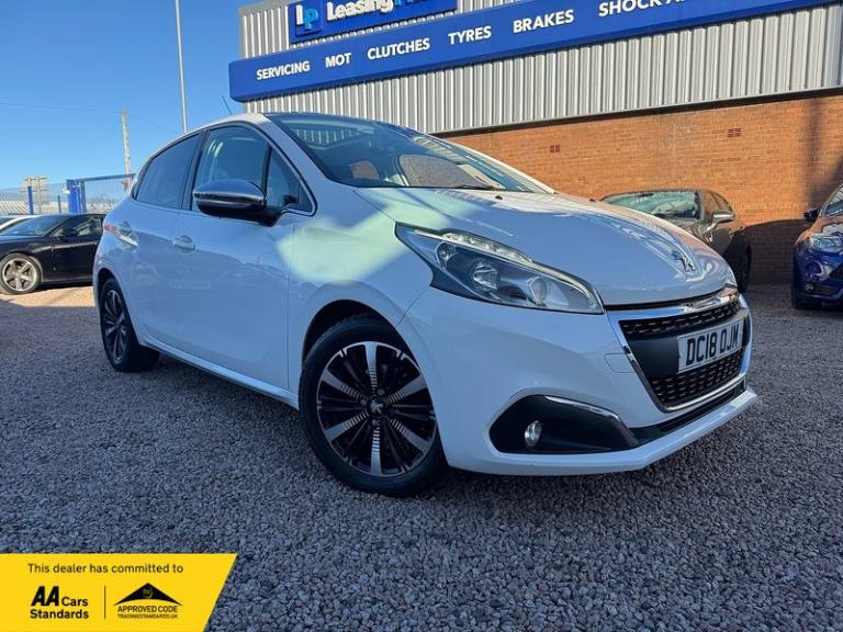 2018 Peugeot 208 PureTech Allure Premium Hatchback Petrol Manual