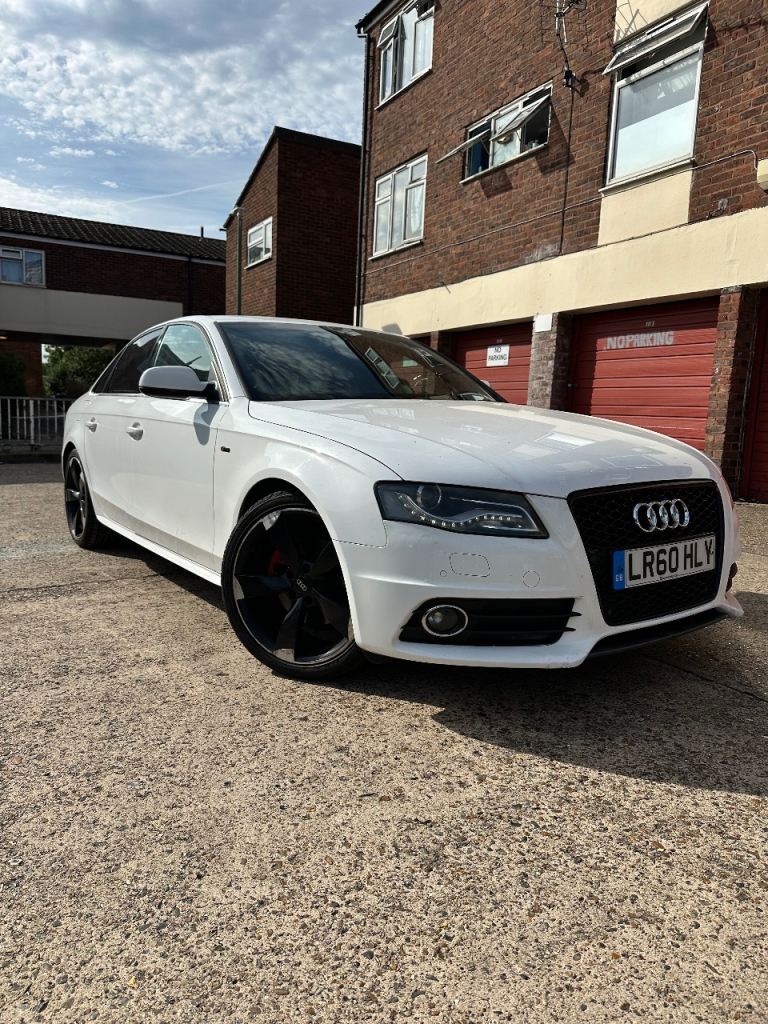 Audi A4 S line (2011) 2.0 TDI Saloon 4dr Diesel Manual Euro 4 (170 ps)