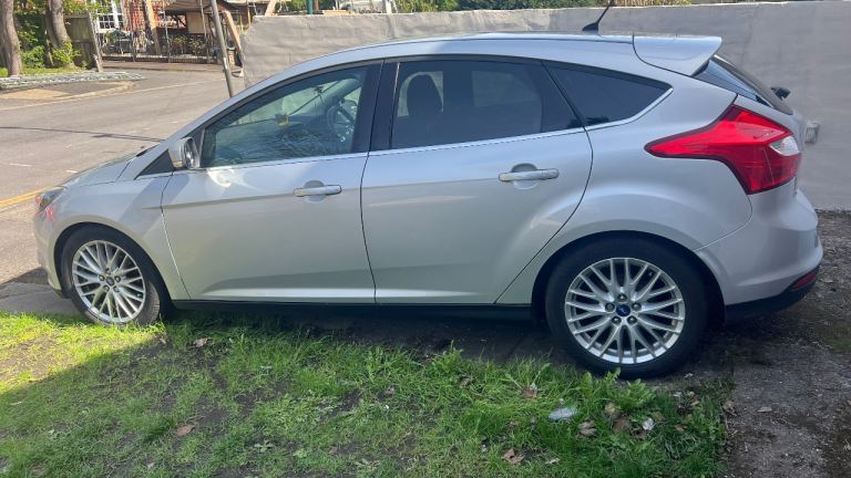 Ford, FOCUS, Hatchback, 2014, Manual, 998 (cc), 5 doors