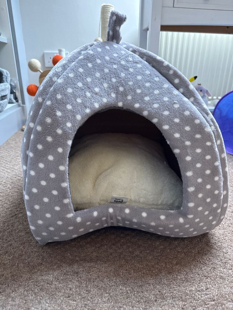 Cat Bed