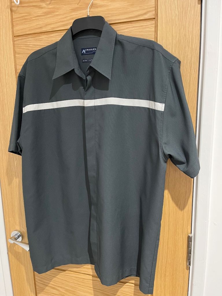 Armando Men's Grey Short Sleeve Shirt Size L