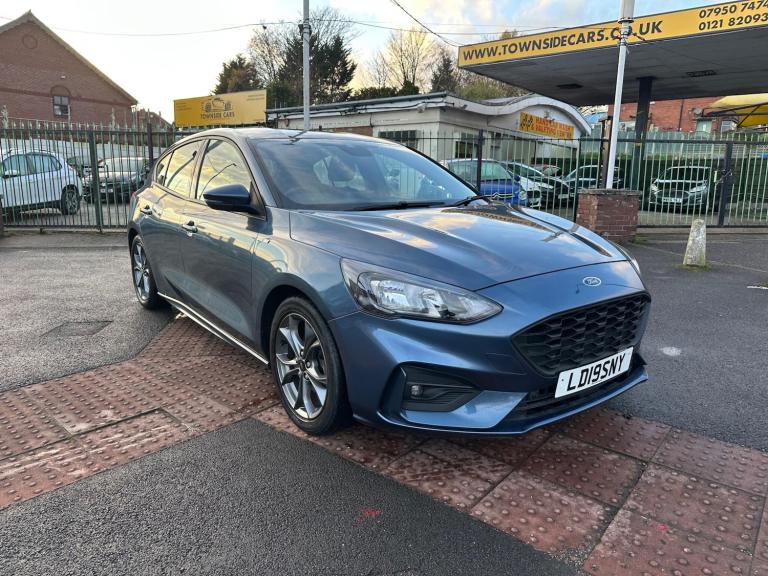 2019 Ford Focus 1.0T EcoBoost ST-Line Euro 6 (s/s) 5dr HATCHBACK Petrol Manual