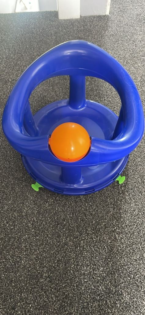 Baby Bath Seat in Blue - Good Condition