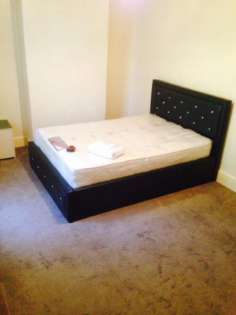 4 Bed House for rent 