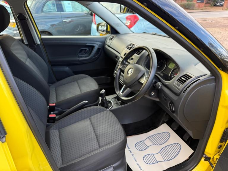 2013 Skoda Fabia 1.2 TSI 105 SE 5dr HATCHBACK Petrol Manual