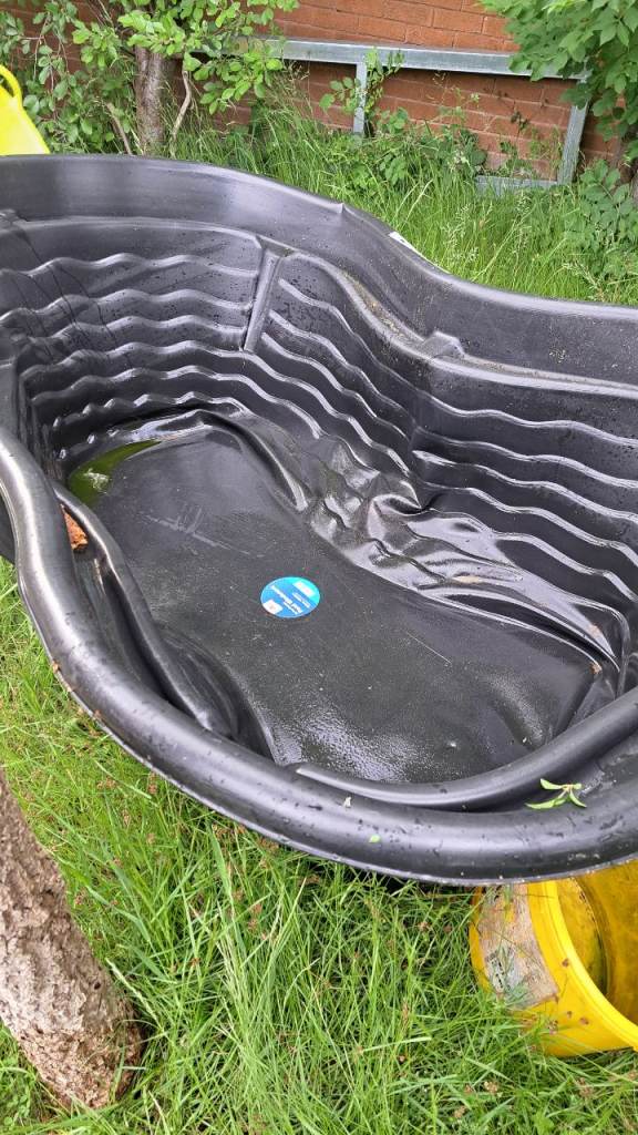 Bermuda PE Pre-formed 1000 litre pond