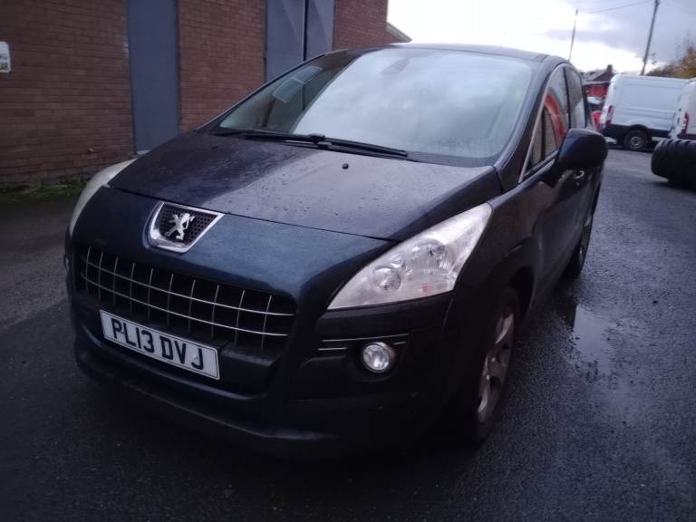 Peugeot, 3008, Hatchback, 2013, Manual, 1560 (cc), 5 doors