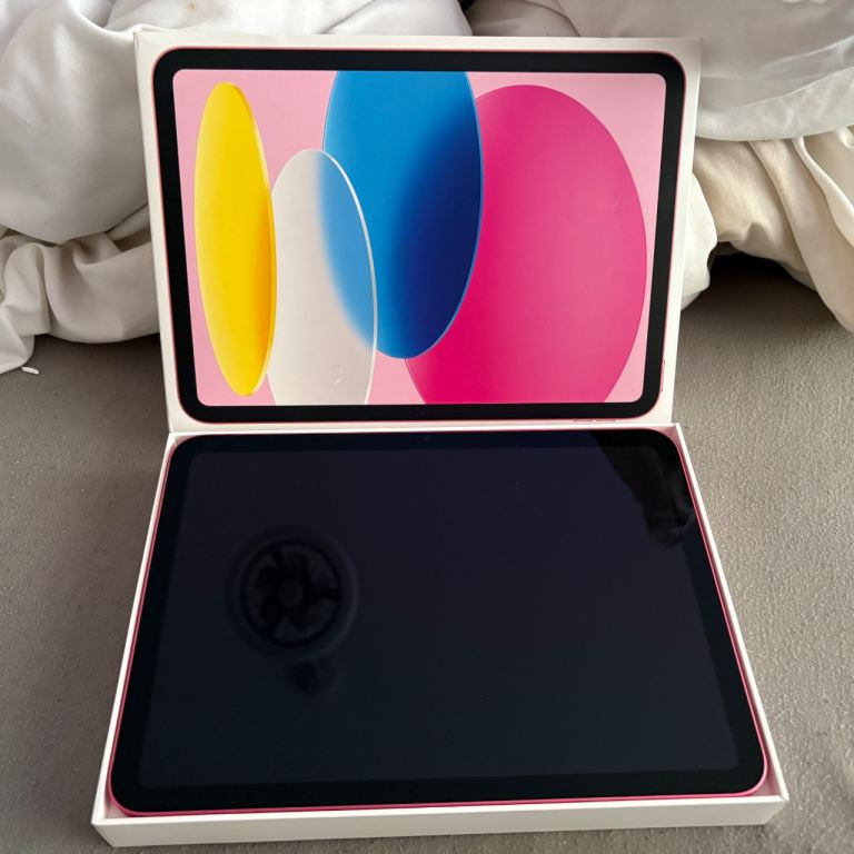 Apple iPad 10th Gen Pink - As Good As New, 100% Battery Health