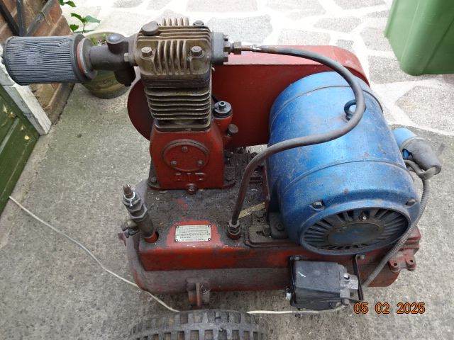 AIR COMPRESSOR INC AIR TOOLS