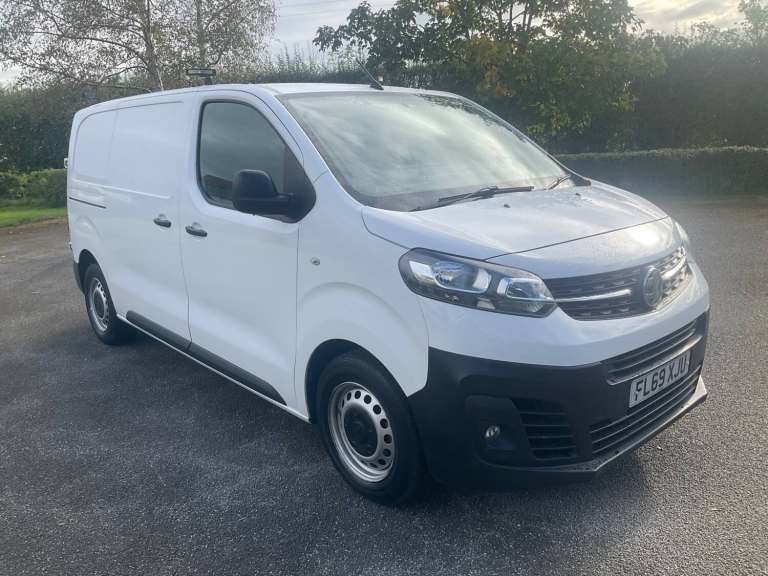 2019 Vauxhall Vivaro 2900 1.5d 100PS Edition H1 Van PANEL VAN Diesel Manual