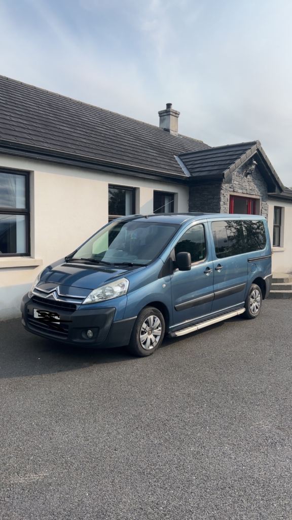 2011 Citroen Dispatch 9 seater