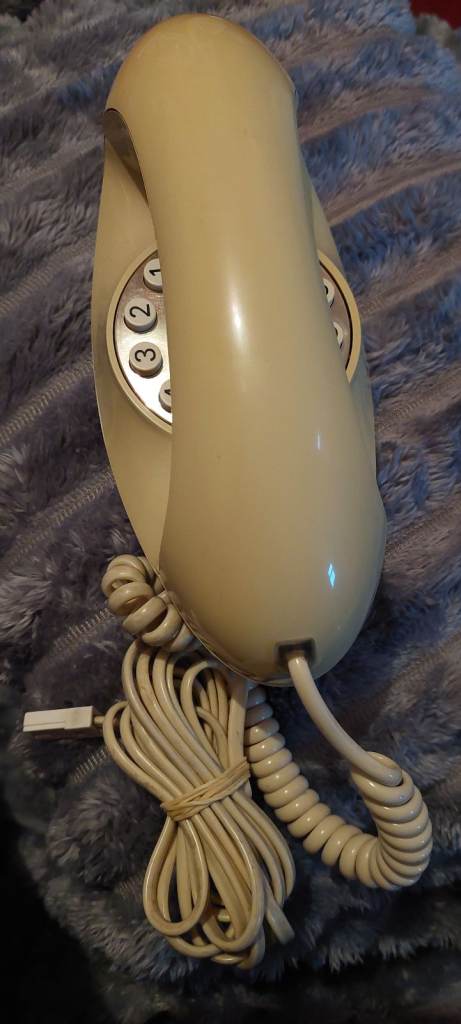 REDUCED 1980's Genie Telephone 