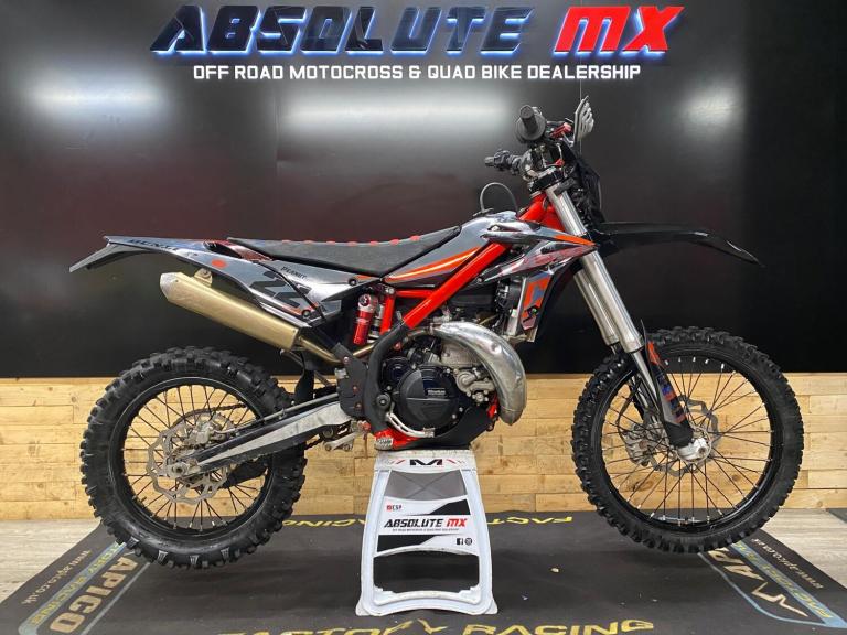 2022 BETA XTRAINER 300 ROAD LEGAL 54HRS- DEPOSIT TAKEN