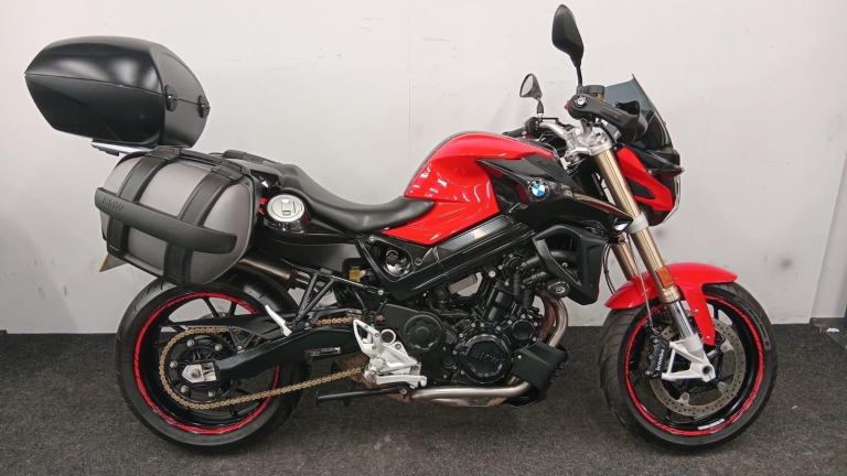 BMW F800R ** 12 MONTH MOT - FULL LUGGAGE - CENTRE STAND ** 
