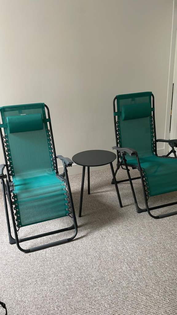 Pair of Green Zero Gravity Reclining Garden Chairs with Small Table