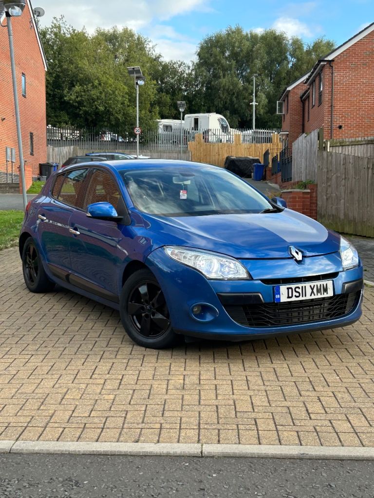 Renault, MEGANE, Hatchback, 2011, Manual, 1598 (cc), 5 doors