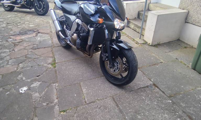 Kawasaki, Z, 2005, 750 (cc)