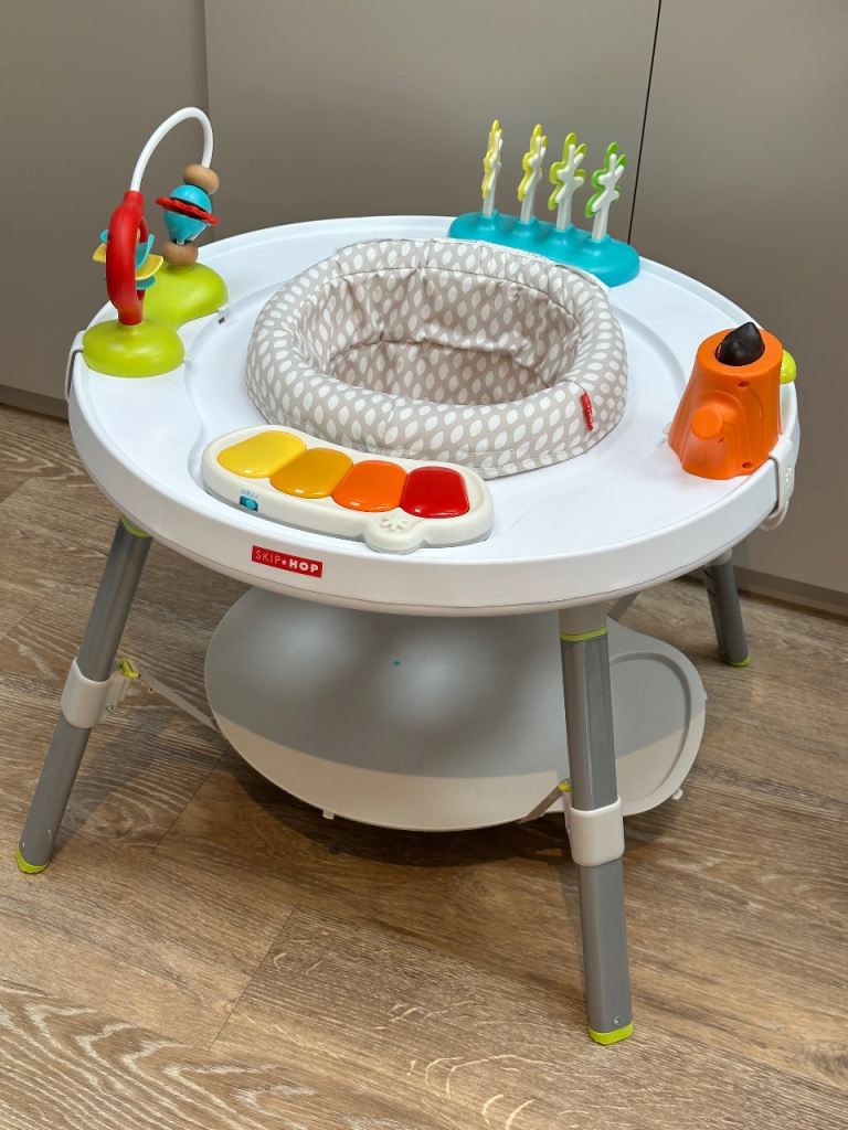 Skip Hop Activity Centre 