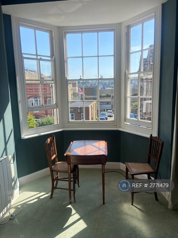 1 bedroom flat in Rose Hill, Ramsgate, CT11 (1 bed) (#2771479)