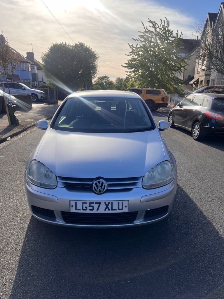 Volkswagen GOLF Hatchback 1.4L £800