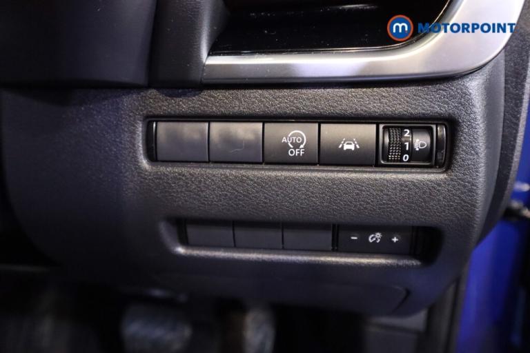 2022 Nissan Qashqai 1.3 DiG-T MH 158 N-Connecta 5dr Xtronic SUV Petrol Automatic