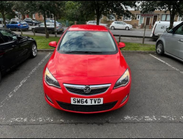 Vauxhall, ASTRA, Hatchback, 2015, Manual, 1598 (cc), 5 doors